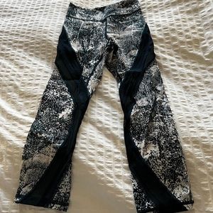 Size 4 lululemon capris
